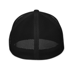 Closed-back trucker cap