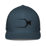 Closed-back trucker cap